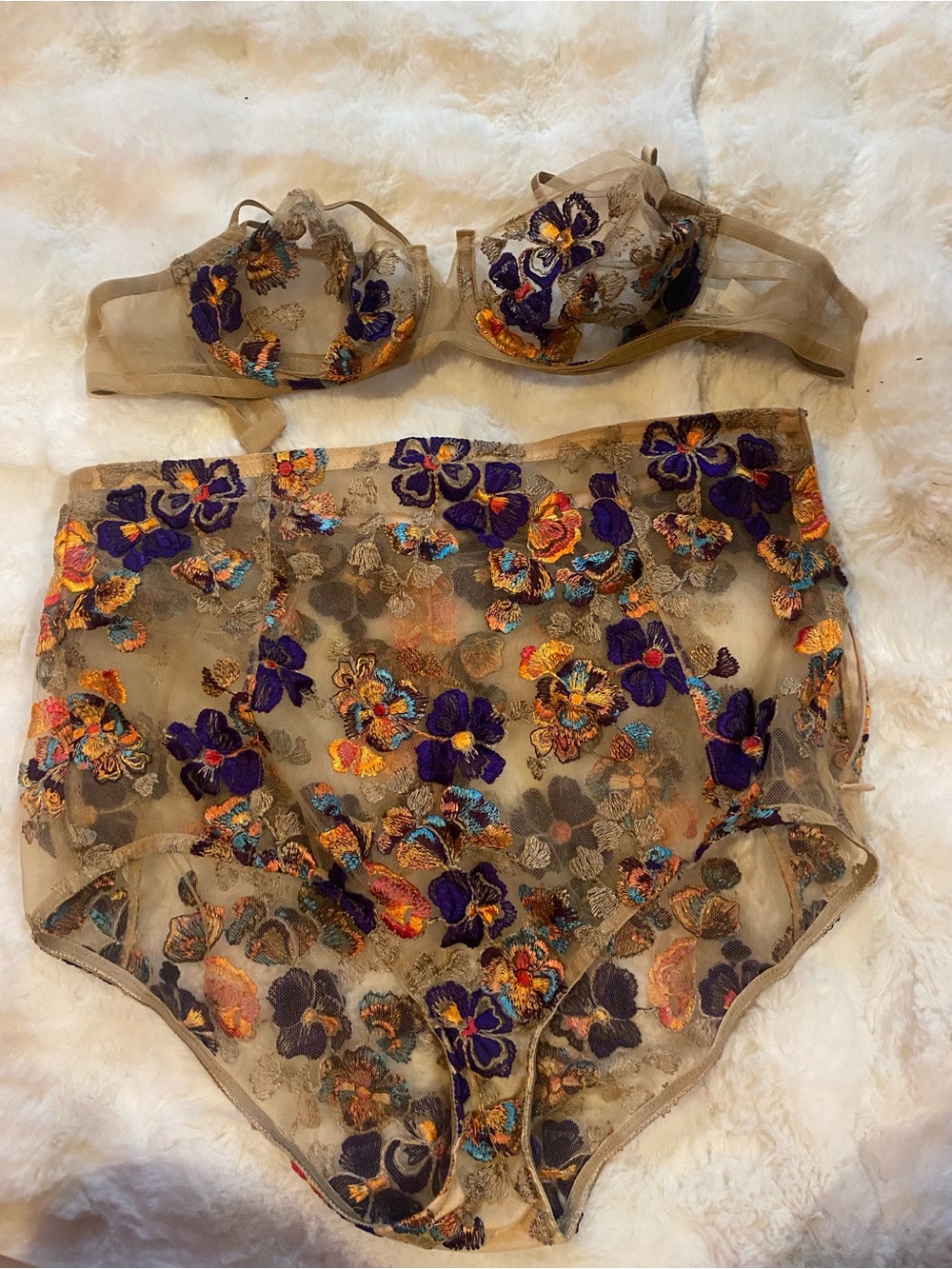 🌸I.D. Sarrieri Wonderland Delights -Copper Haze 2PC Set ✨